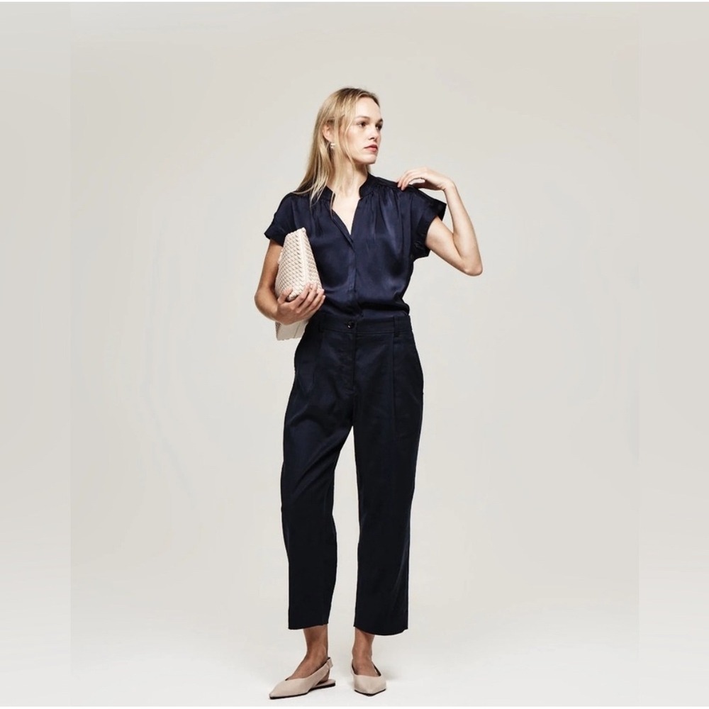 The Reset R Label Slouchy Crop Trouser Sz M Navy Blue Linen Blend NWT‎ Coastal